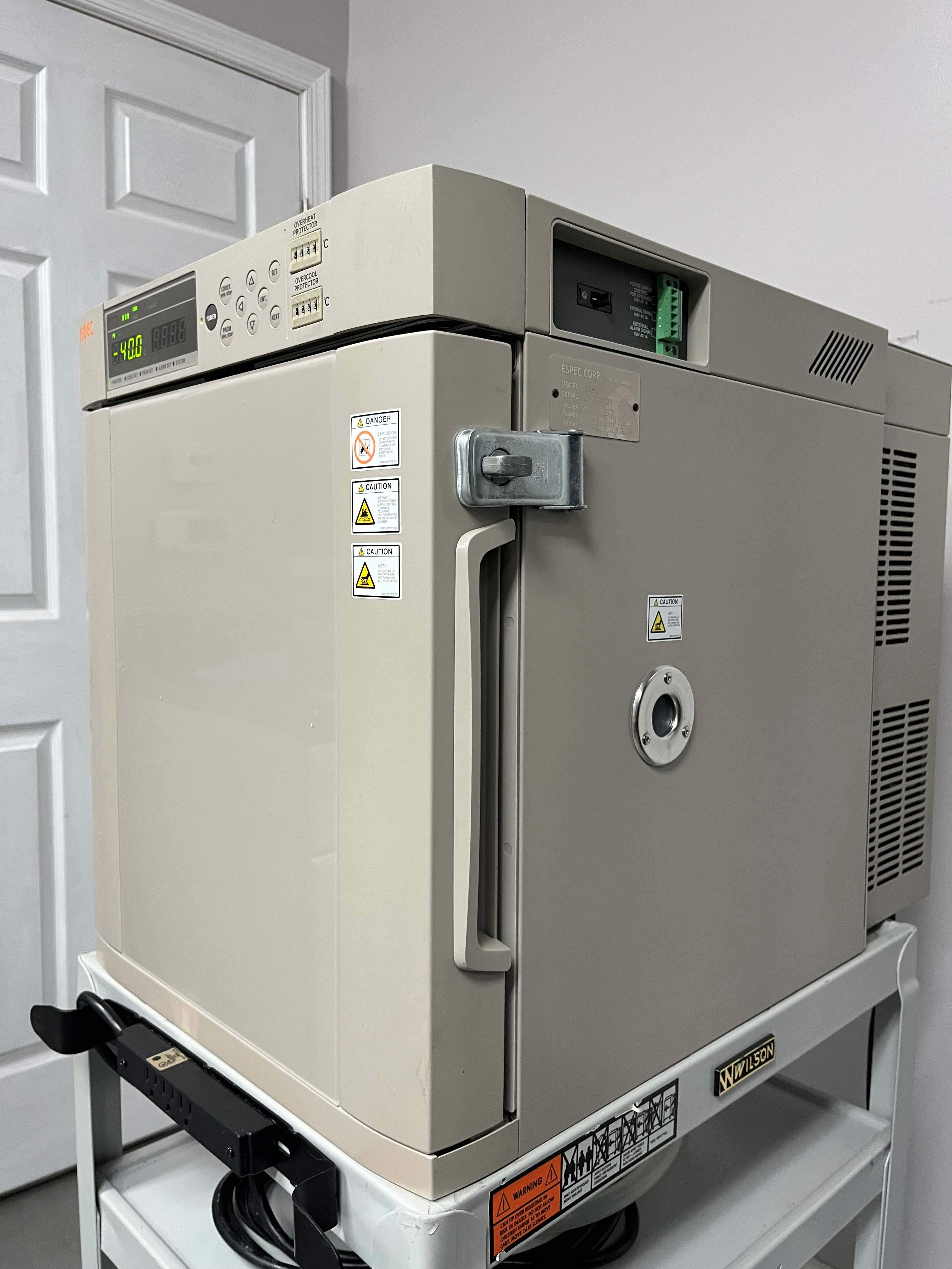 Environmental Chamber -- Fully Working ESPEC SU-241 Temperature